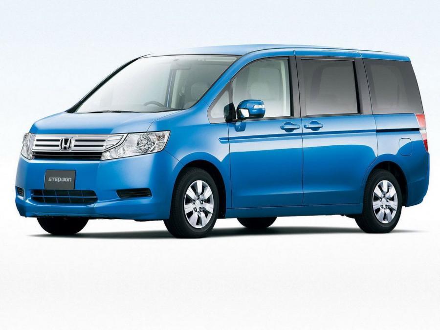  Honda Step Wagon Stepwgn 2009 года  (фото 1 из 11)